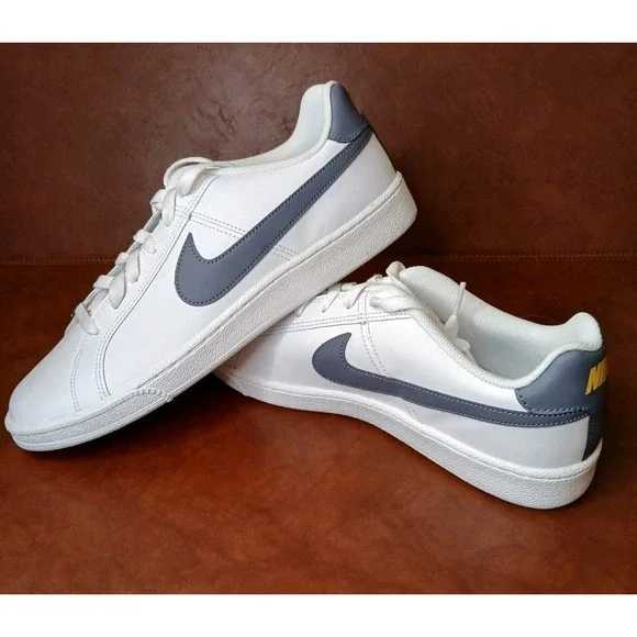 Nike Court Royale White Light Carbon Men's Sz 9.5 M Low Top Sneakers Shoes #1296